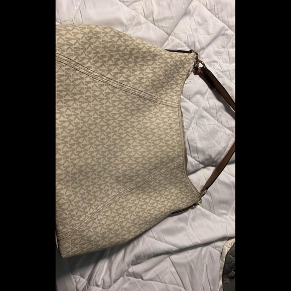 Michael Kors large bag - Picture 4 of 5